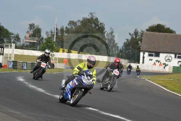 anglesey;brands hatch;cadwell park;croft;digital images;donington park;enduro;enduro digital images;event;event digital images;eventdigitalimages;mallory park;no limits;oulton park;peter wileman photography;racing;racing digital images;silverstone;snetterton;trackday;trackday digital images;trackday photos;vintage;vmcc banbury run;welsh 2 day enduro