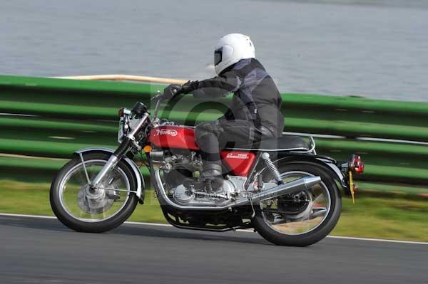 anglesey;brands hatch;cadwell park;croft;digital images;donington park;enduro;enduro digital images;event;event digital images;eventdigitalimages;mallory park;no limits;oulton park;peter wileman photography;racing;racing digital images;silverstone;snetterton;trackday;trackday digital images;trackday photos;vintage;vmcc banbury run;welsh 2 day enduro