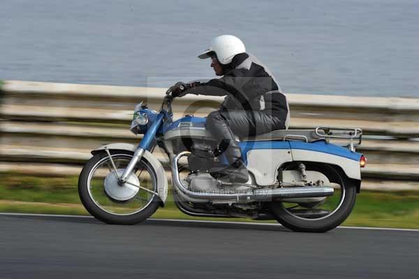 anglesey;brands hatch;cadwell park;croft;digital images;donington park;enduro;enduro digital images;event;event digital images;eventdigitalimages;mallory park;no limits;oulton park;peter wileman photography;racing;racing digital images;silverstone;snetterton;trackday;trackday digital images;trackday photos;vintage;vmcc banbury run;welsh 2 day enduro