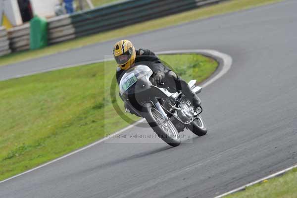 anglesey;brands hatch;cadwell park;croft;digital images;donington park;enduro;enduro digital images;event;event digital images;eventdigitalimages;mallory park;no limits;oulton park;peter wileman photography;racing;racing digital images;silverstone;snetterton;trackday;trackday digital images;trackday photos;vintage;vmcc banbury run;welsh 2 day enduro