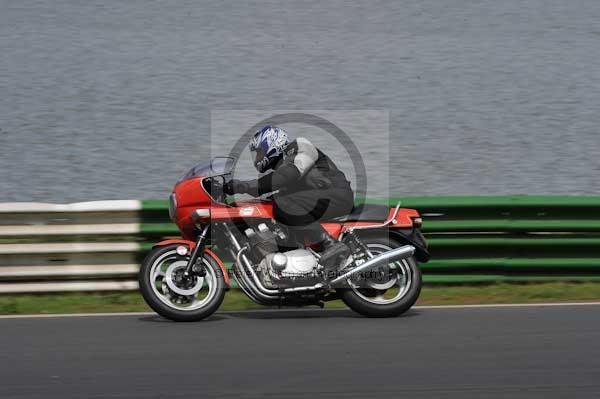 anglesey;brands hatch;cadwell park;croft;digital images;donington park;enduro;enduro digital images;event;event digital images;eventdigitalimages;mallory park;no limits;oulton park;peter wileman photography;racing;racing digital images;silverstone;snetterton;trackday;trackday digital images;trackday photos;vintage;vmcc banbury run;welsh 2 day enduro