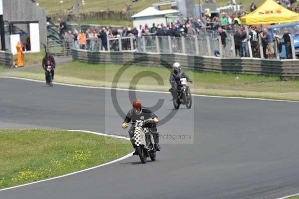 anglesey;brands hatch;cadwell park;croft;digital images;donington park;enduro;enduro digital images;event;event digital images;eventdigitalimages;mallory park;no limits;oulton park;peter wileman photography;racing;racing digital images;silverstone;snetterton;trackday;trackday digital images;trackday photos;vintage;vmcc banbury run;welsh 2 day enduro