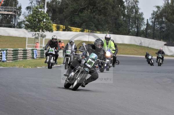 anglesey;brands hatch;cadwell park;croft;digital images;donington park;enduro;enduro digital images;event;event digital images;eventdigitalimages;mallory park;no limits;oulton park;peter wileman photography;racing;racing digital images;silverstone;snetterton;trackday;trackday digital images;trackday photos;vintage;vmcc banbury run;welsh 2 day enduro