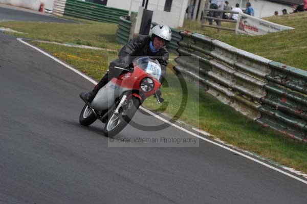 anglesey;brands hatch;cadwell park;croft;digital images;donington park;enduro;enduro digital images;event;event digital images;eventdigitalimages;mallory park;no limits;oulton park;peter wileman photography;racing;racing digital images;silverstone;snetterton;trackday;trackday digital images;trackday photos;vintage;vmcc banbury run;welsh 2 day enduro