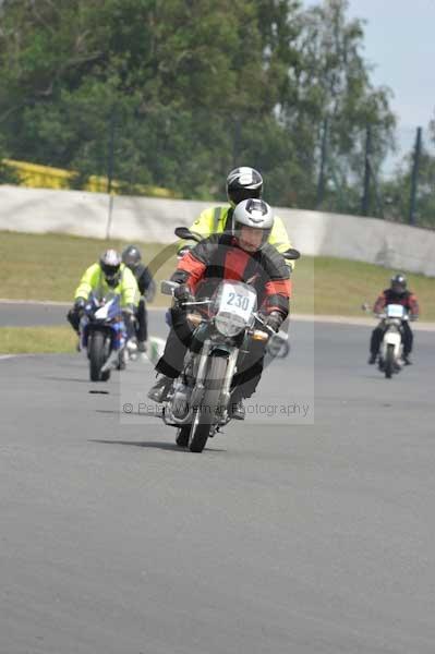 anglesey;brands hatch;cadwell park;croft;digital images;donington park;enduro;enduro digital images;event;event digital images;eventdigitalimages;mallory park;no limits;oulton park;peter wileman photography;racing;racing digital images;silverstone;snetterton;trackday;trackday digital images;trackday photos;vintage;vmcc banbury run;welsh 2 day enduro