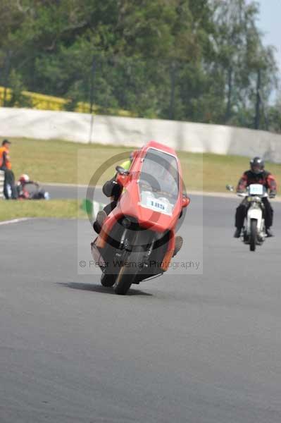anglesey;brands hatch;cadwell park;croft;digital images;donington park;enduro;enduro digital images;event;event digital images;eventdigitalimages;mallory park;no limits;oulton park;peter wileman photography;racing;racing digital images;silverstone;snetterton;trackday;trackday digital images;trackday photos;vintage;vmcc banbury run;welsh 2 day enduro