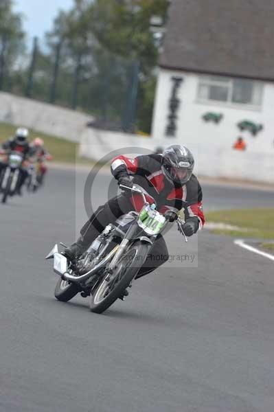 anglesey;brands hatch;cadwell park;croft;digital images;donington park;enduro;enduro digital images;event;event digital images;eventdigitalimages;mallory park;no limits;oulton park;peter wileman photography;racing;racing digital images;silverstone;snetterton;trackday;trackday digital images;trackday photos;vintage;vmcc banbury run;welsh 2 day enduro