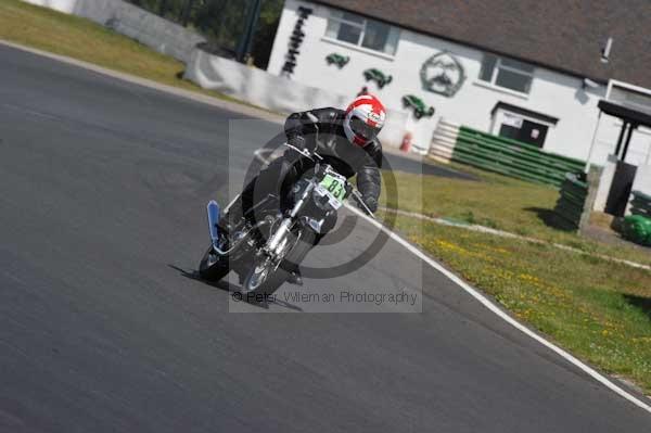 anglesey;brands hatch;cadwell park;croft;digital images;donington park;enduro;enduro digital images;event;event digital images;eventdigitalimages;mallory park;no limits;oulton park;peter wileman photography;racing;racing digital images;silverstone;snetterton;trackday;trackday digital images;trackday photos;vintage;vmcc banbury run;welsh 2 day enduro