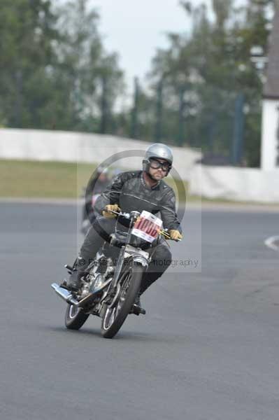 anglesey;brands hatch;cadwell park;croft;digital images;donington park;enduro;enduro digital images;event;event digital images;eventdigitalimages;mallory park;no limits;oulton park;peter wileman photography;racing;racing digital images;silverstone;snetterton;trackday;trackday digital images;trackday photos;vintage;vmcc banbury run;welsh 2 day enduro