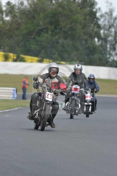 anglesey;brands hatch;cadwell park;croft;digital images;donington park;enduro;enduro digital images;event;event digital images;eventdigitalimages;mallory park;no limits;oulton park;peter wileman photography;racing;racing digital images;silverstone;snetterton;trackday;trackday digital images;trackday photos;vintage;vmcc banbury run;welsh 2 day enduro