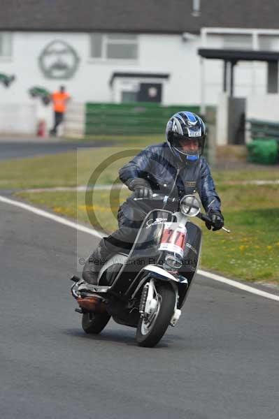 anglesey;brands hatch;cadwell park;croft;digital images;donington park;enduro;enduro digital images;event;event digital images;eventdigitalimages;mallory park;no limits;oulton park;peter wileman photography;racing;racing digital images;silverstone;snetterton;trackday;trackday digital images;trackday photos;vintage;vmcc banbury run;welsh 2 day enduro