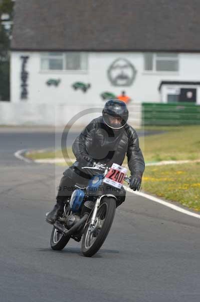 anglesey;brands hatch;cadwell park;croft;digital images;donington park;enduro;enduro digital images;event;event digital images;eventdigitalimages;mallory park;no limits;oulton park;peter wileman photography;racing;racing digital images;silverstone;snetterton;trackday;trackday digital images;trackday photos;vintage;vmcc banbury run;welsh 2 day enduro