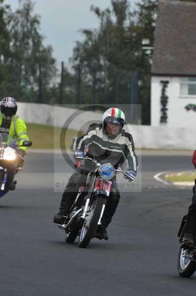 anglesey;brands hatch;cadwell park;croft;digital images;donington park;enduro;enduro digital images;event;event digital images;eventdigitalimages;mallory park;no limits;oulton park;peter wileman photography;racing;racing digital images;silverstone;snetterton;trackday;trackday digital images;trackday photos;vintage;vmcc banbury run;welsh 2 day enduro