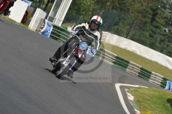 anglesey;brands hatch;cadwell park;croft;digital images;donington park;enduro;enduro digital images;event;event digital images;eventdigitalimages;mallory park;no limits;oulton park;peter wileman photography;racing;racing digital images;silverstone;snetterton;trackday;trackday digital images;trackday photos;vintage;vmcc banbury run;welsh 2 day enduro
