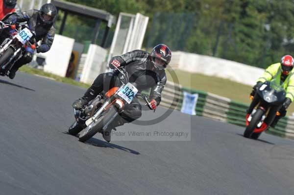 anglesey;brands hatch;cadwell park;croft;digital images;donington park;enduro;enduro digital images;event;event digital images;eventdigitalimages;mallory park;no limits;oulton park;peter wileman photography;racing;racing digital images;silverstone;snetterton;trackday;trackday digital images;trackday photos;vintage;vmcc banbury run;welsh 2 day enduro