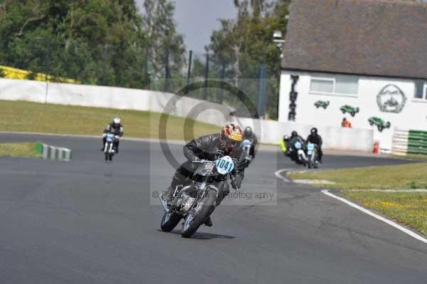 anglesey;brands hatch;cadwell park;croft;digital images;donington park;enduro;enduro digital images;event;event digital images;eventdigitalimages;mallory park;no limits;oulton park;peter wileman photography;racing;racing digital images;silverstone;snetterton;trackday;trackday digital images;trackday photos;vintage;vmcc banbury run;welsh 2 day enduro