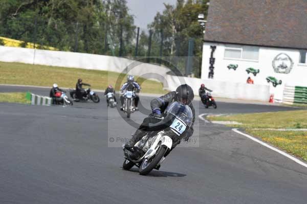 anglesey;brands hatch;cadwell park;croft;digital images;donington park;enduro;enduro digital images;event;event digital images;eventdigitalimages;mallory park;no limits;oulton park;peter wileman photography;racing;racing digital images;silverstone;snetterton;trackday;trackday digital images;trackday photos;vintage;vmcc banbury run;welsh 2 day enduro