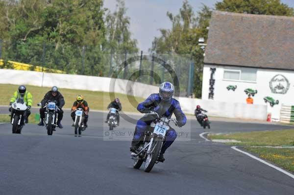 anglesey;brands hatch;cadwell park;croft;digital images;donington park;enduro;enduro digital images;event;event digital images;eventdigitalimages;mallory park;no limits;oulton park;peter wileman photography;racing;racing digital images;silverstone;snetterton;trackday;trackday digital images;trackday photos;vintage;vmcc banbury run;welsh 2 day enduro