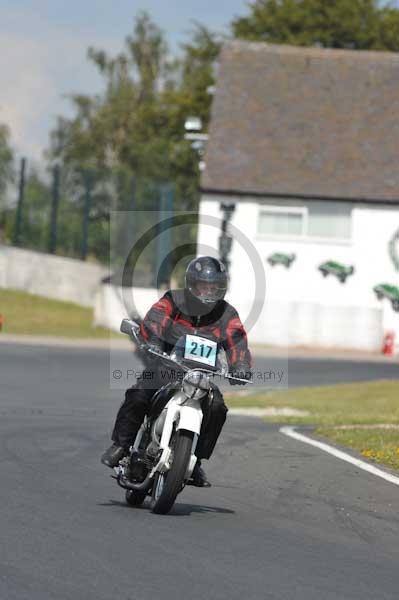 anglesey;brands hatch;cadwell park;croft;digital images;donington park;enduro;enduro digital images;event;event digital images;eventdigitalimages;mallory park;no limits;oulton park;peter wileman photography;racing;racing digital images;silverstone;snetterton;trackday;trackday digital images;trackday photos;vintage;vmcc banbury run;welsh 2 day enduro