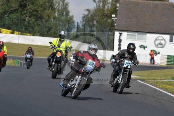 anglesey;brands hatch;cadwell park;croft;digital images;donington park;enduro;enduro digital images;event;event digital images;eventdigitalimages;mallory park;no limits;oulton park;peter wileman photography;racing;racing digital images;silverstone;snetterton;trackday;trackday digital images;trackday photos;vintage;vmcc banbury run;welsh 2 day enduro