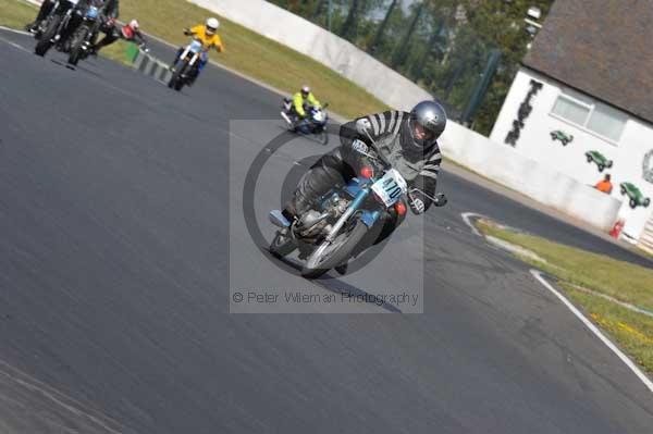 anglesey;brands hatch;cadwell park;croft;digital images;donington park;enduro;enduro digital images;event;event digital images;eventdigitalimages;mallory park;no limits;oulton park;peter wileman photography;racing;racing digital images;silverstone;snetterton;trackday;trackday digital images;trackday photos;vintage;vmcc banbury run;welsh 2 day enduro