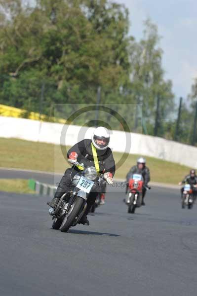 anglesey;brands hatch;cadwell park;croft;digital images;donington park;enduro;enduro digital images;event;event digital images;eventdigitalimages;mallory park;no limits;oulton park;peter wileman photography;racing;racing digital images;silverstone;snetterton;trackday;trackday digital images;trackday photos;vintage;vmcc banbury run;welsh 2 day enduro