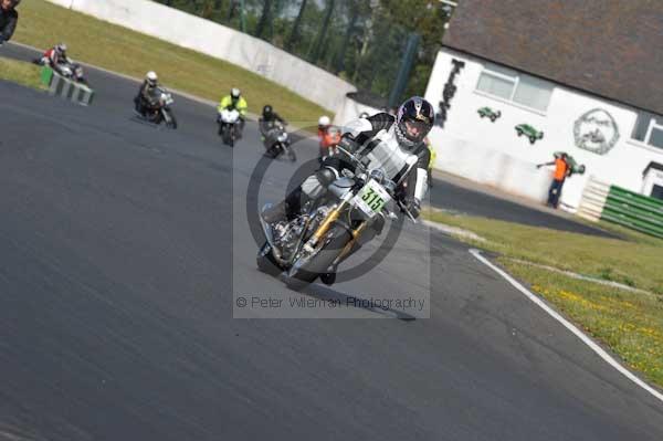 anglesey;brands hatch;cadwell park;croft;digital images;donington park;enduro;enduro digital images;event;event digital images;eventdigitalimages;mallory park;no limits;oulton park;peter wileman photography;racing;racing digital images;silverstone;snetterton;trackday;trackday digital images;trackday photos;vintage;vmcc banbury run;welsh 2 day enduro