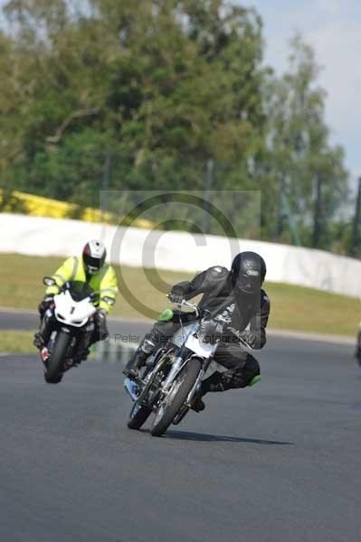 anglesey;brands hatch;cadwell park;croft;digital images;donington park;enduro;enduro digital images;event;event digital images;eventdigitalimages;mallory park;no limits;oulton park;peter wileman photography;racing;racing digital images;silverstone;snetterton;trackday;trackday digital images;trackday photos;vintage;vmcc banbury run;welsh 2 day enduro