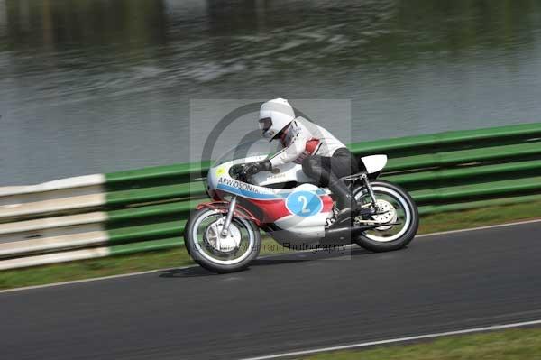 anglesey;brands hatch;cadwell park;croft;digital images;donington park;enduro;enduro digital images;event;event digital images;eventdigitalimages;mallory park;no limits;oulton park;peter wileman photography;racing;racing digital images;silverstone;snetterton;trackday;trackday digital images;trackday photos;vintage;vmcc banbury run;welsh 2 day enduro