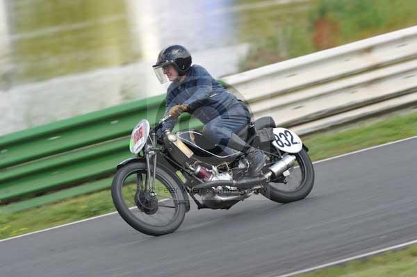 anglesey;brands hatch;cadwell park;croft;digital images;donington park;enduro;enduro digital images;event;event digital images;eventdigitalimages;mallory park;no limits;oulton park;peter wileman photography;racing;racing digital images;silverstone;snetterton;trackday;trackday digital images;trackday photos;vintage;vmcc banbury run;welsh 2 day enduro