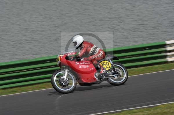 anglesey;brands hatch;cadwell park;croft;digital images;donington park;enduro;enduro digital images;event;event digital images;eventdigitalimages;mallory park;no limits;oulton park;peter wileman photography;racing;racing digital images;silverstone;snetterton;trackday;trackday digital images;trackday photos;vintage;vmcc banbury run;welsh 2 day enduro