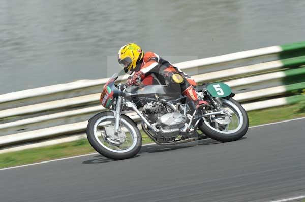 anglesey;brands hatch;cadwell park;croft;digital images;donington park;enduro;enduro digital images;event;event digital images;eventdigitalimages;mallory park;no limits;oulton park;peter wileman photography;racing;racing digital images;silverstone;snetterton;trackday;trackday digital images;trackday photos;vintage;vmcc banbury run;welsh 2 day enduro