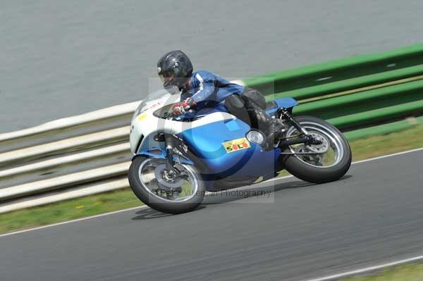 anglesey;brands hatch;cadwell park;croft;digital images;donington park;enduro;enduro digital images;event;event digital images;eventdigitalimages;mallory park;no limits;oulton park;peter wileman photography;racing;racing digital images;silverstone;snetterton;trackday;trackday digital images;trackday photos;vintage;vmcc banbury run;welsh 2 day enduro