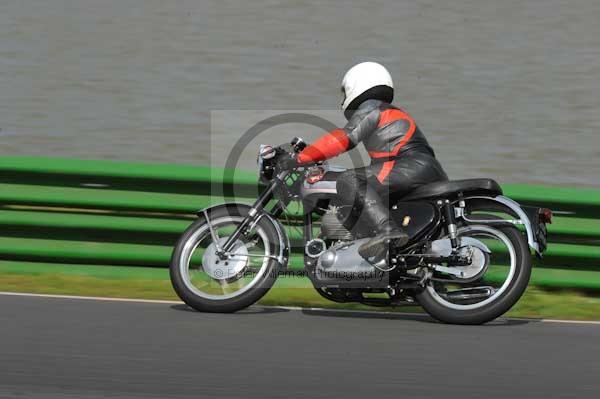 anglesey;brands hatch;cadwell park;croft;digital images;donington park;enduro;enduro digital images;event;event digital images;eventdigitalimages;mallory park;no limits;oulton park;peter wileman photography;racing;racing digital images;silverstone;snetterton;trackday;trackday digital images;trackday photos;vintage;vmcc banbury run;welsh 2 day enduro