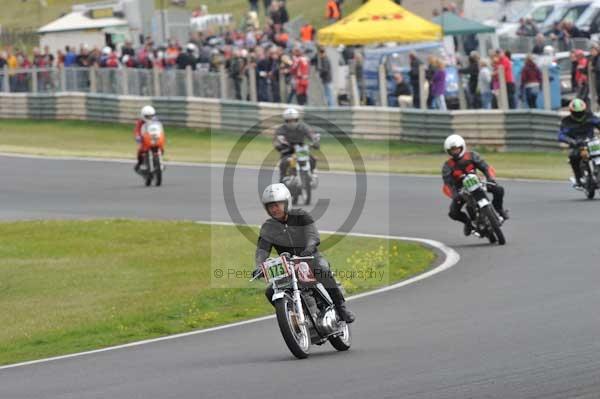 anglesey;brands hatch;cadwell park;croft;digital images;donington park;enduro;enduro digital images;event;event digital images;eventdigitalimages;mallory park;no limits;oulton park;peter wileman photography;racing;racing digital images;silverstone;snetterton;trackday;trackday digital images;trackday photos;vintage;vmcc banbury run;welsh 2 day enduro