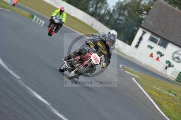 anglesey;brands hatch;cadwell park;croft;digital images;donington park;enduro;enduro digital images;event;event digital images;eventdigitalimages;mallory park;no limits;oulton park;peter wileman photography;racing;racing digital images;silverstone;snetterton;trackday;trackday digital images;trackday photos;vintage;vmcc banbury run;welsh 2 day enduro