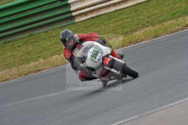 anglesey;brands hatch;cadwell park;croft;digital images;donington park;enduro;enduro digital images;event;event digital images;eventdigitalimages;mallory park;no limits;oulton park;peter wileman photography;racing;racing digital images;silverstone;snetterton;trackday;trackday digital images;trackday photos;vintage;vmcc banbury run;welsh 2 day enduro