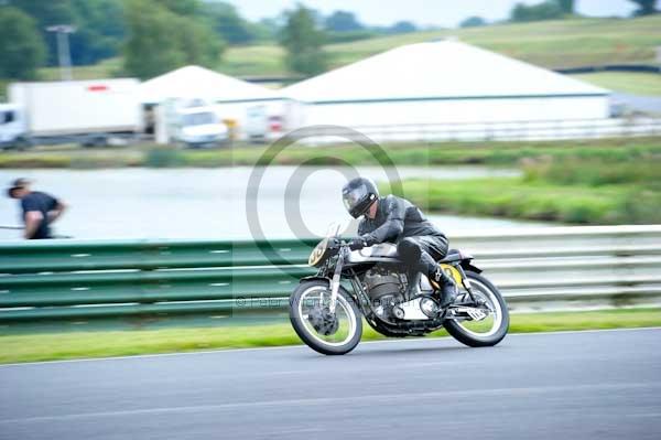 anglesey;brands hatch;cadwell park;croft;donington park;enduro digital images;event digital images;eventdigitalimages;mallory;no limits;oulton park;peter wileman photography;racing digital images;silverstone;snetterton;trackday digital images;trackday photos;vmcc banbury run;welsh 2 day enduro