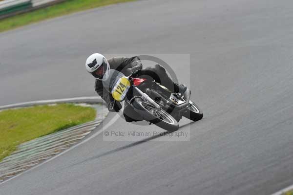 anglesey;brands hatch;cadwell park;croft;donington park;enduro digital images;event digital images;eventdigitalimages;mallory;no limits;oulton park;peter wileman photography;racing digital images;silverstone;snetterton;trackday digital images;trackday photos;vmcc banbury run;welsh 2 day enduro