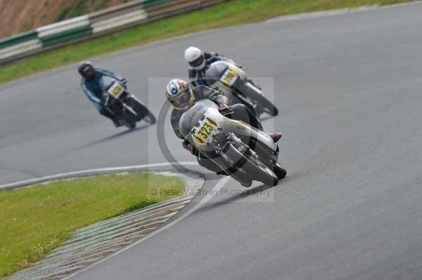 anglesey;brands hatch;cadwell park;croft;donington park;enduro digital images;event digital images;eventdigitalimages;mallory;no limits;oulton park;peter wileman photography;racing digital images;silverstone;snetterton;trackday digital images;trackday photos;vmcc banbury run;welsh 2 day enduro