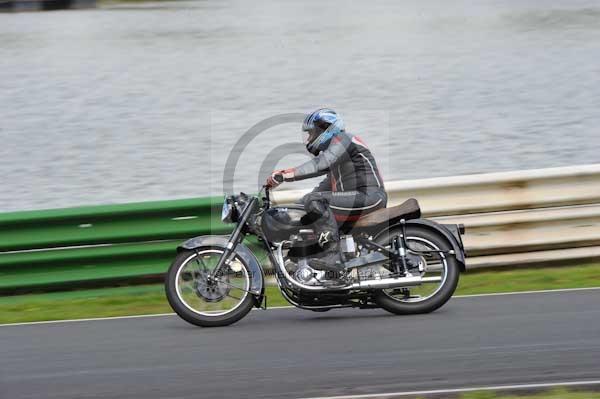 anglesey;brands hatch;cadwell park;croft;digital images;donington park;enduro;enduro digital images;event;event digital images;eventdigitalimages;mallory park;no limits;oulton park;peter wileman photography;racing;racing digital images;silverstone;snetterton;trackday;trackday digital images;trackday photos;vintage;vmcc banbury run;welsh 2 day enduro