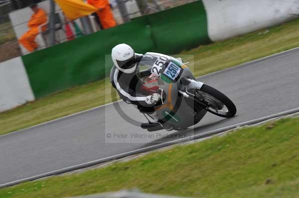 anglesey;brands hatch;cadwell park;croft;donington park;enduro digital images;event digital images;eventdigitalimages;mallory;no limits;oulton park;peter wileman photography;racing digital images;silverstone;snetterton;trackday digital images;trackday photos;vmcc banbury run;welsh 2 day enduro