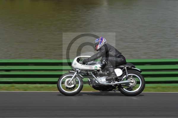 anglesey;brands hatch;cadwell park;croft;digital images;donington park;enduro;enduro digital images;event;event digital images;eventdigitalimages;mallory park;no limits;oulton park;peter wileman photography;racing;racing digital images;silverstone;snetterton;trackday;trackday digital images;trackday photos;vintage;vmcc banbury run;welsh 2 day enduro