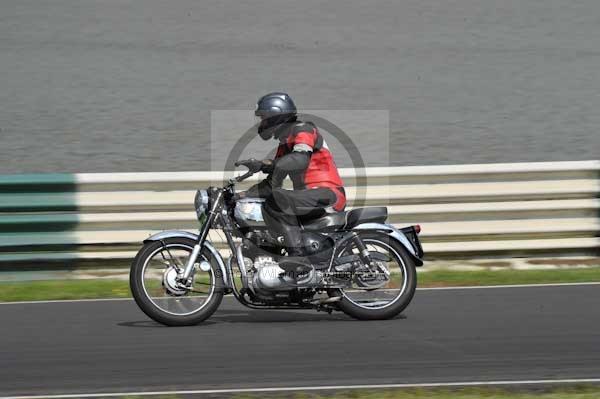 anglesey;brands hatch;cadwell park;croft;digital images;donington park;enduro;enduro digital images;event;event digital images;eventdigitalimages;mallory park;no limits;oulton park;peter wileman photography;racing;racing digital images;silverstone;snetterton;trackday;trackday digital images;trackday photos;vintage;vmcc banbury run;welsh 2 day enduro