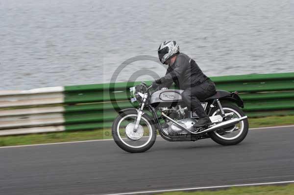 anglesey;brands hatch;cadwell park;croft;digital images;donington park;enduro;enduro digital images;event;event digital images;eventdigitalimages;mallory park;no limits;oulton park;peter wileman photography;racing;racing digital images;silverstone;snetterton;trackday;trackday digital images;trackday photos;vintage;vmcc banbury run;welsh 2 day enduro