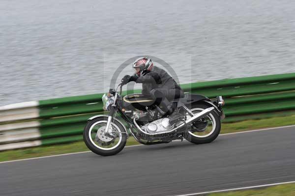 anglesey;brands hatch;cadwell park;croft;digital images;donington park;enduro;enduro digital images;event;event digital images;eventdigitalimages;mallory park;no limits;oulton park;peter wileman photography;racing;racing digital images;silverstone;snetterton;trackday;trackday digital images;trackday photos;vintage;vmcc banbury run;welsh 2 day enduro