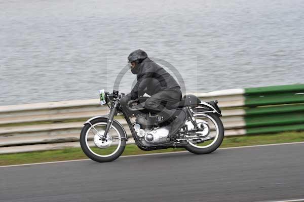 anglesey;brands hatch;cadwell park;croft;digital images;donington park;enduro;enduro digital images;event;event digital images;eventdigitalimages;mallory park;no limits;oulton park;peter wileman photography;racing;racing digital images;silverstone;snetterton;trackday;trackday digital images;trackday photos;vintage;vmcc banbury run;welsh 2 day enduro