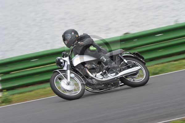 anglesey;brands hatch;cadwell park;croft;digital images;donington park;enduro;enduro digital images;event;event digital images;eventdigitalimages;mallory park;no limits;oulton park;peter wileman photography;racing;racing digital images;silverstone;snetterton;trackday;trackday digital images;trackday photos;vintage;vmcc banbury run;welsh 2 day enduro