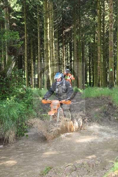 anglesey;brands hatch;cadwell park;croft;donington park;enduro digital images;event digital images;eventdigitalimages;mallory;no limits;oulton park;peter wileman photography;racing digital images;silverstone;snetterton;trackday digital images;trackday photos;vmcc banbury run;welsh 2 day enduro