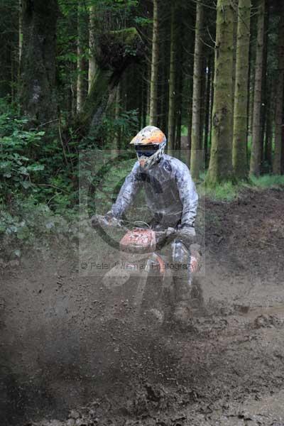 anglesey;brands hatch;cadwell park;croft;donington park;enduro digital images;event digital images;eventdigitalimages;mallory;no limits;oulton park;peter wileman photography;racing digital images;silverstone;snetterton;trackday digital images;trackday photos;vmcc banbury run;welsh 2 day enduro